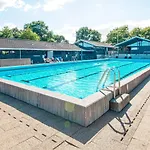 4 Person In Hébergement de vacances *